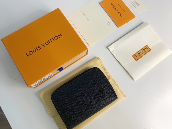 LVコピーウォレット角部分ディテール